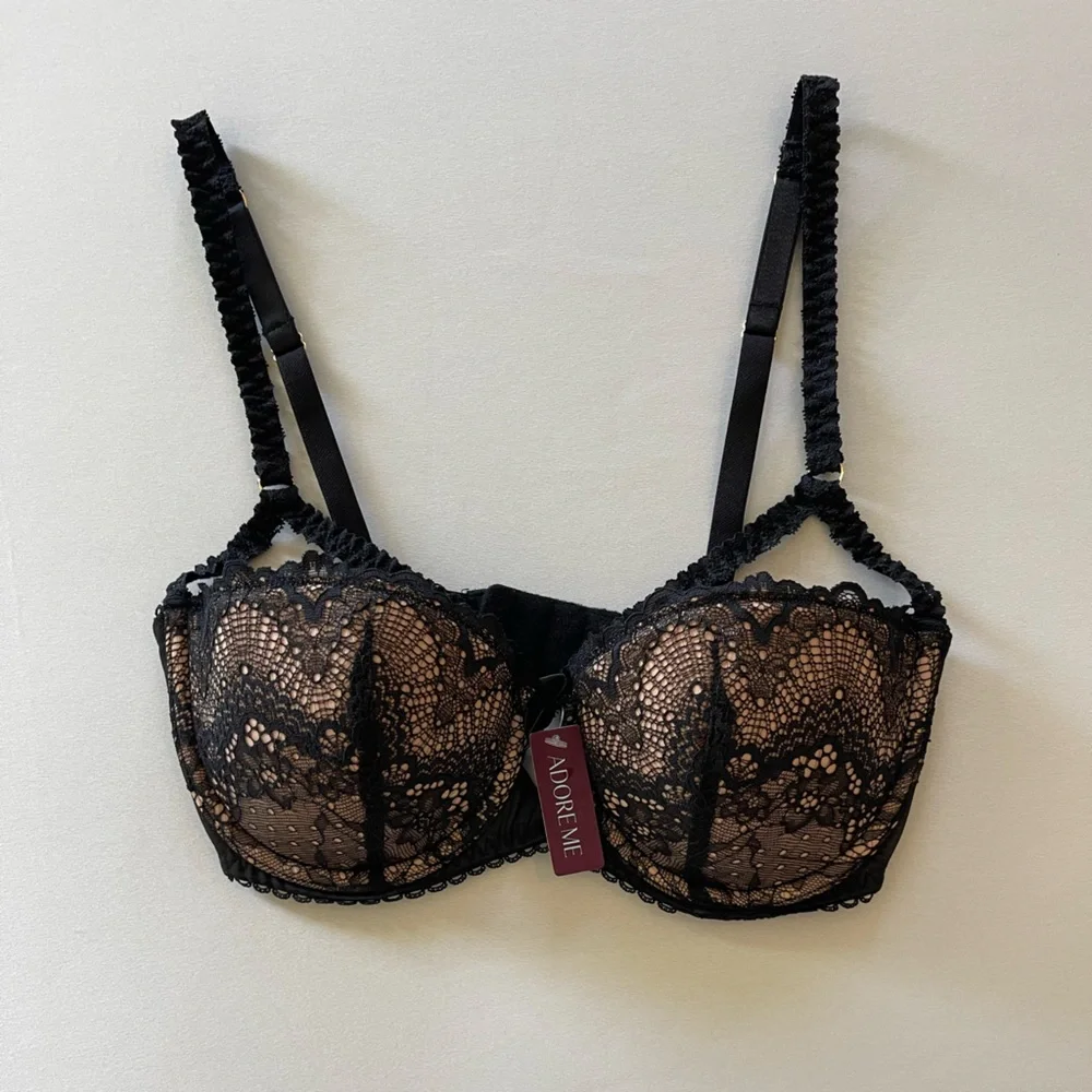 Adore Me Women’s Kimmy Push Up Balconette Black Lace Bra Size 32DD NWT